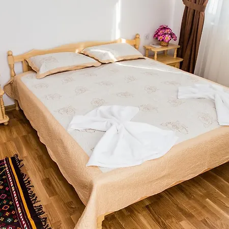 Pensionat Rodopsko Katche Alamovtsi